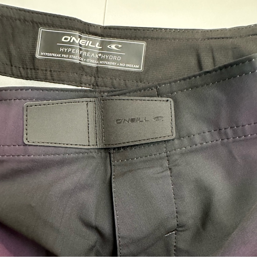 O'Neill Hyperfreak Hyperdry Stretch Boardshort Me… - image 4